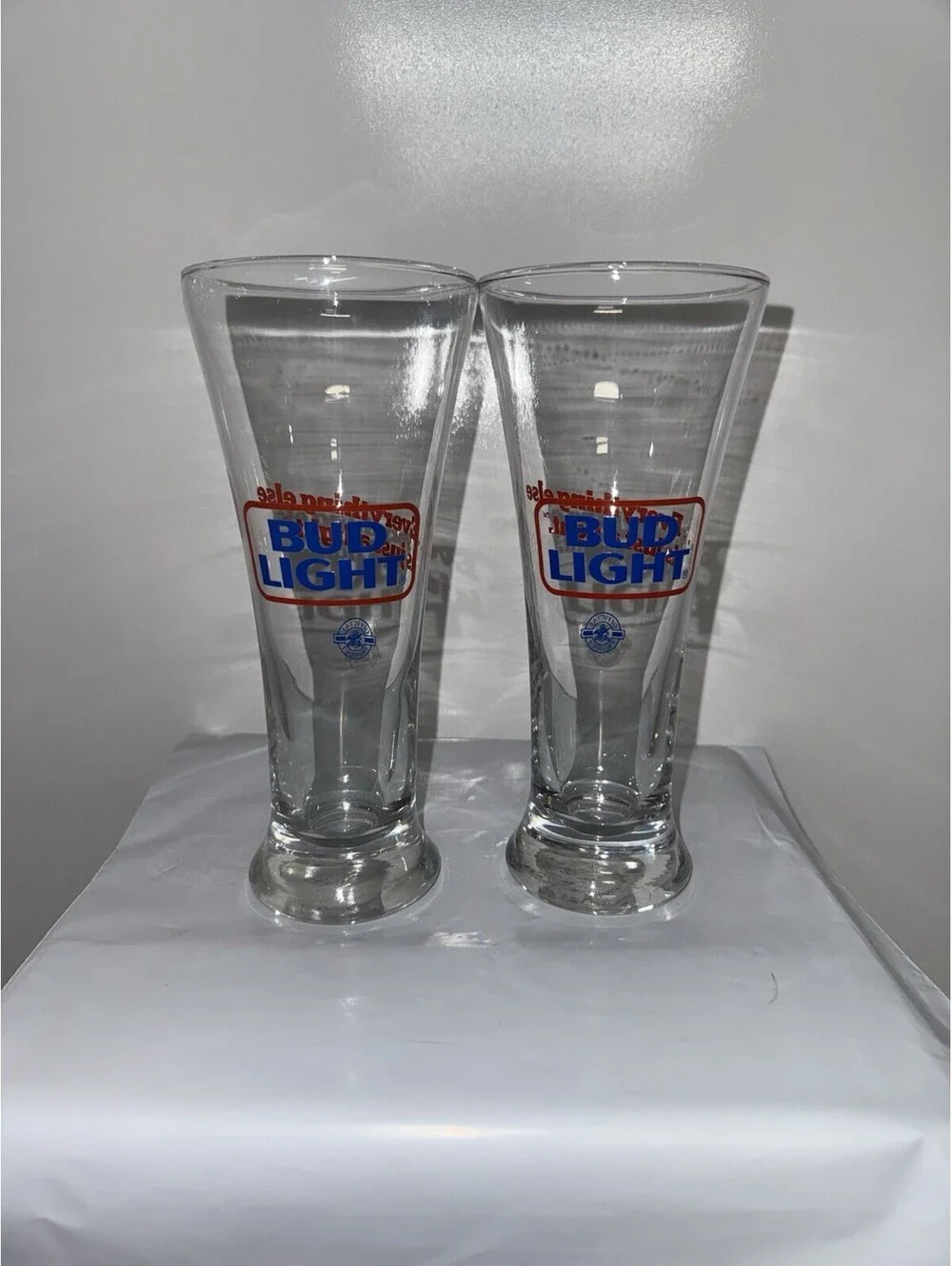 1989 Pair of Vintage Bud Light Pilsner Beer Glasses Anheuser Busch Budweiser NEW